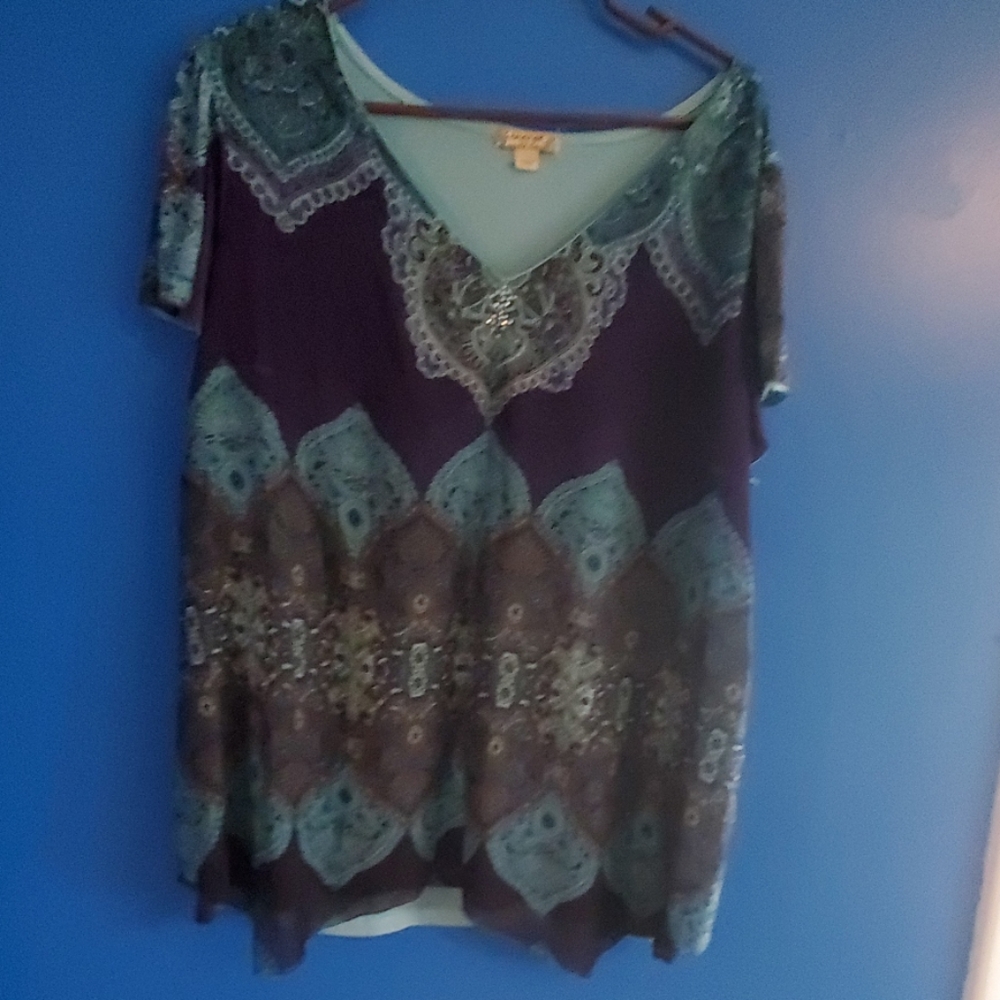 Ladies 2x top